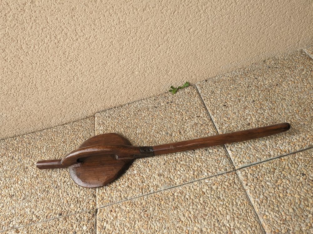 Lieur de gerbes ancien 10 Le Palais-sur-Vienne (87)