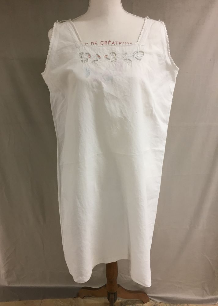 LINGE ANCIEN CHEMISE ROBE DE NUIT & JOUR COTON BLANC 1900 69 Marseille 11 (13)