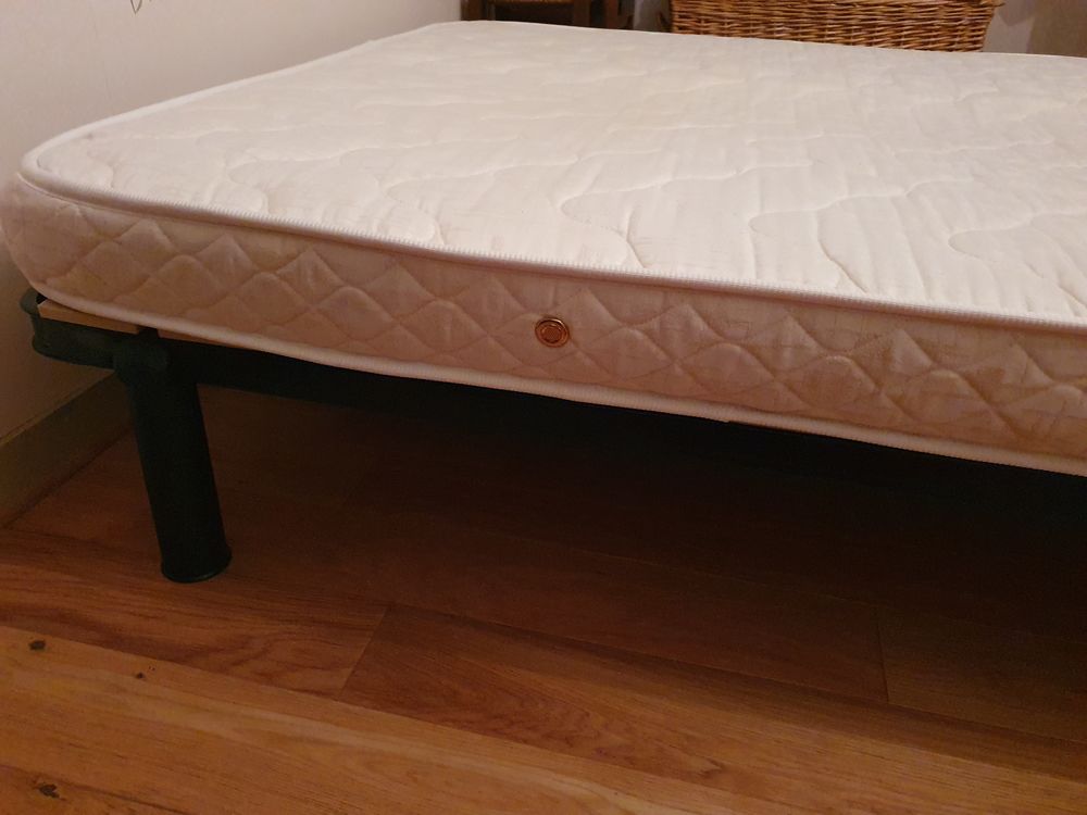 Literie 140x190 60 Parc�-sur-Sarthe (72)