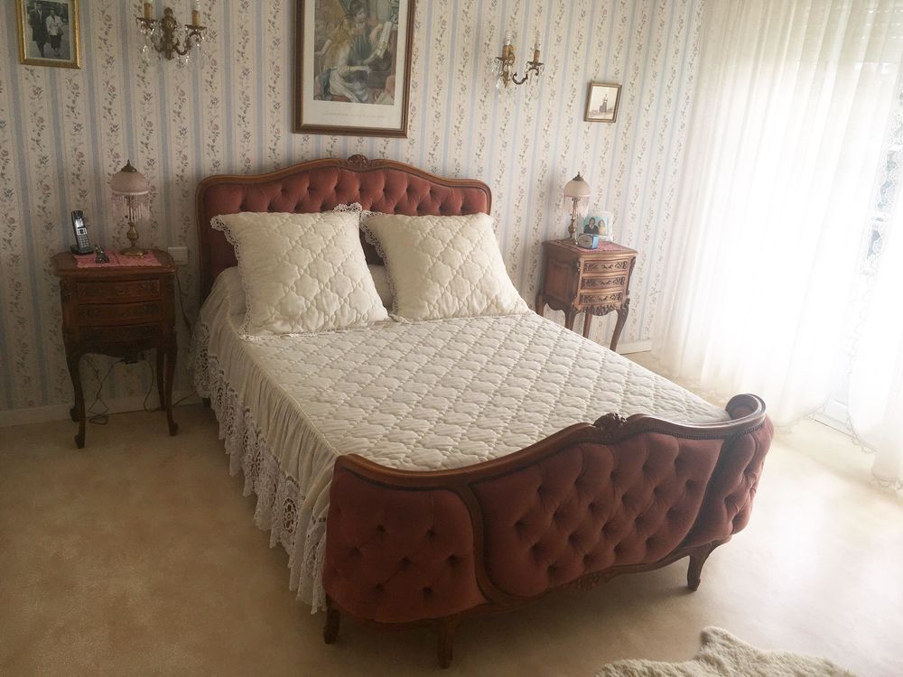 Lit + Literie + 2 tables de chevets 400 Denguin (64)