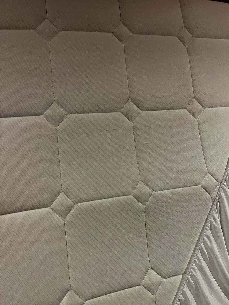 literie 180 Toulon (83)