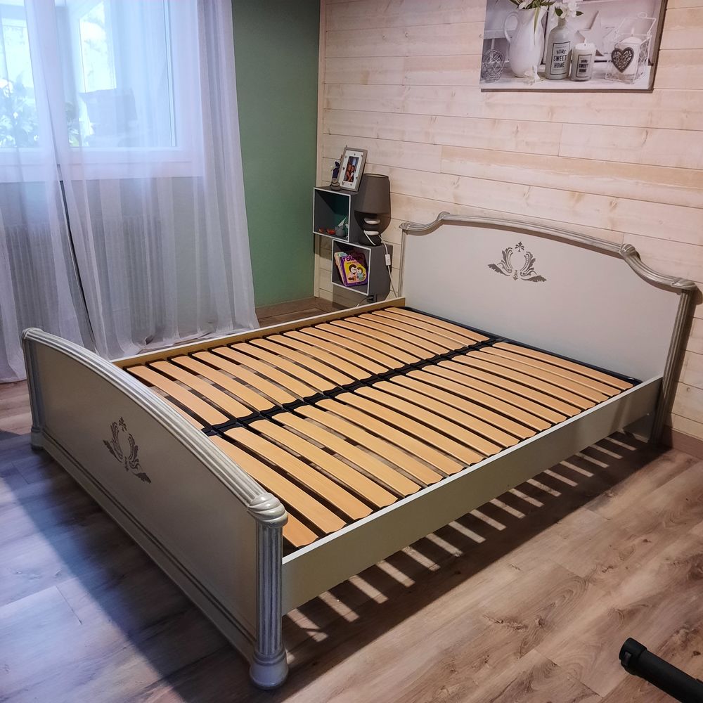 
Literie
60 Saint-Laurent-M�doc (33)