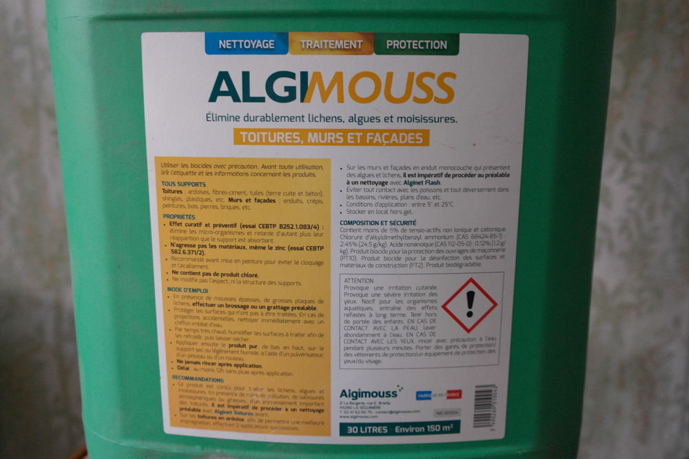 11 Litres produit ALGIMOUSS nettoyage traitement et protecti 25 Angers (49)