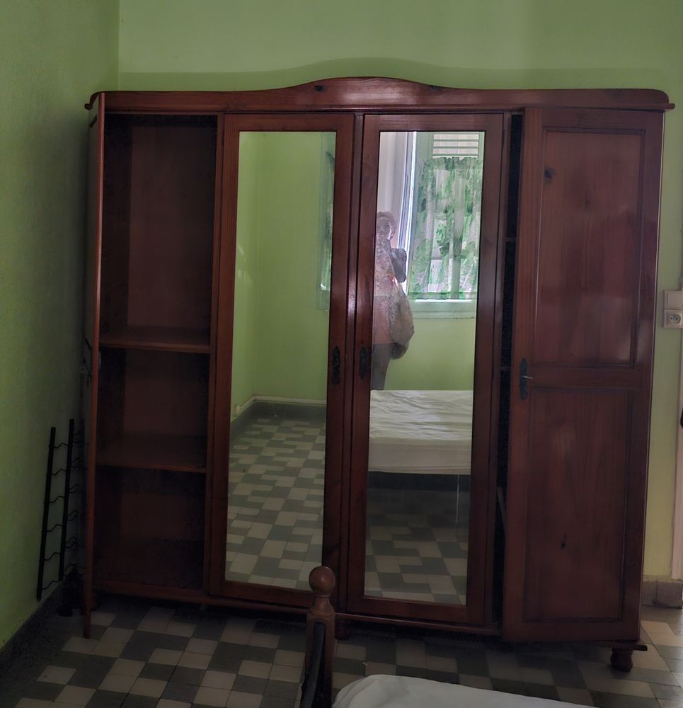 de lits , armoires .mobilier ancien 200 Pointe-�-Pitre (97)