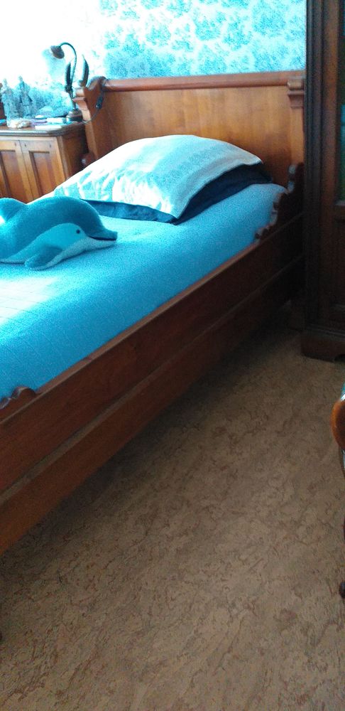 . 2 lits louis philipa rouleaux en merisier massif 1320 Malo Les Bains (59)