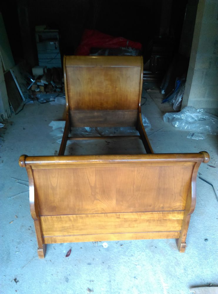 2 lits Louis Philippe finition Bronze 250 Noyon (60)