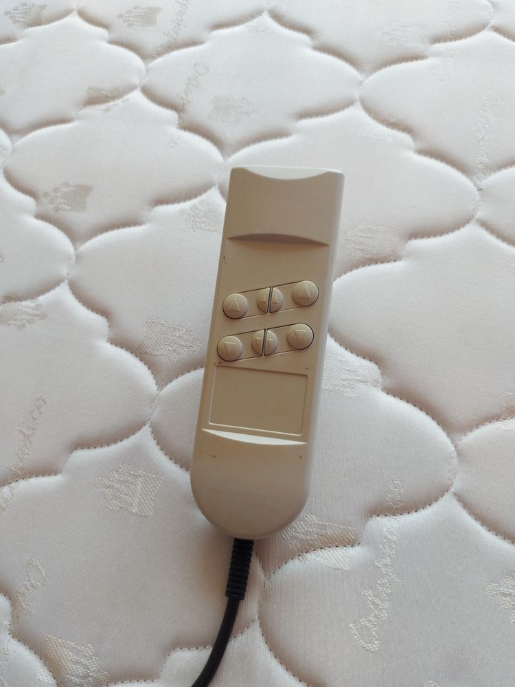 2 Lits m�dicalis� 400 Nice (06)