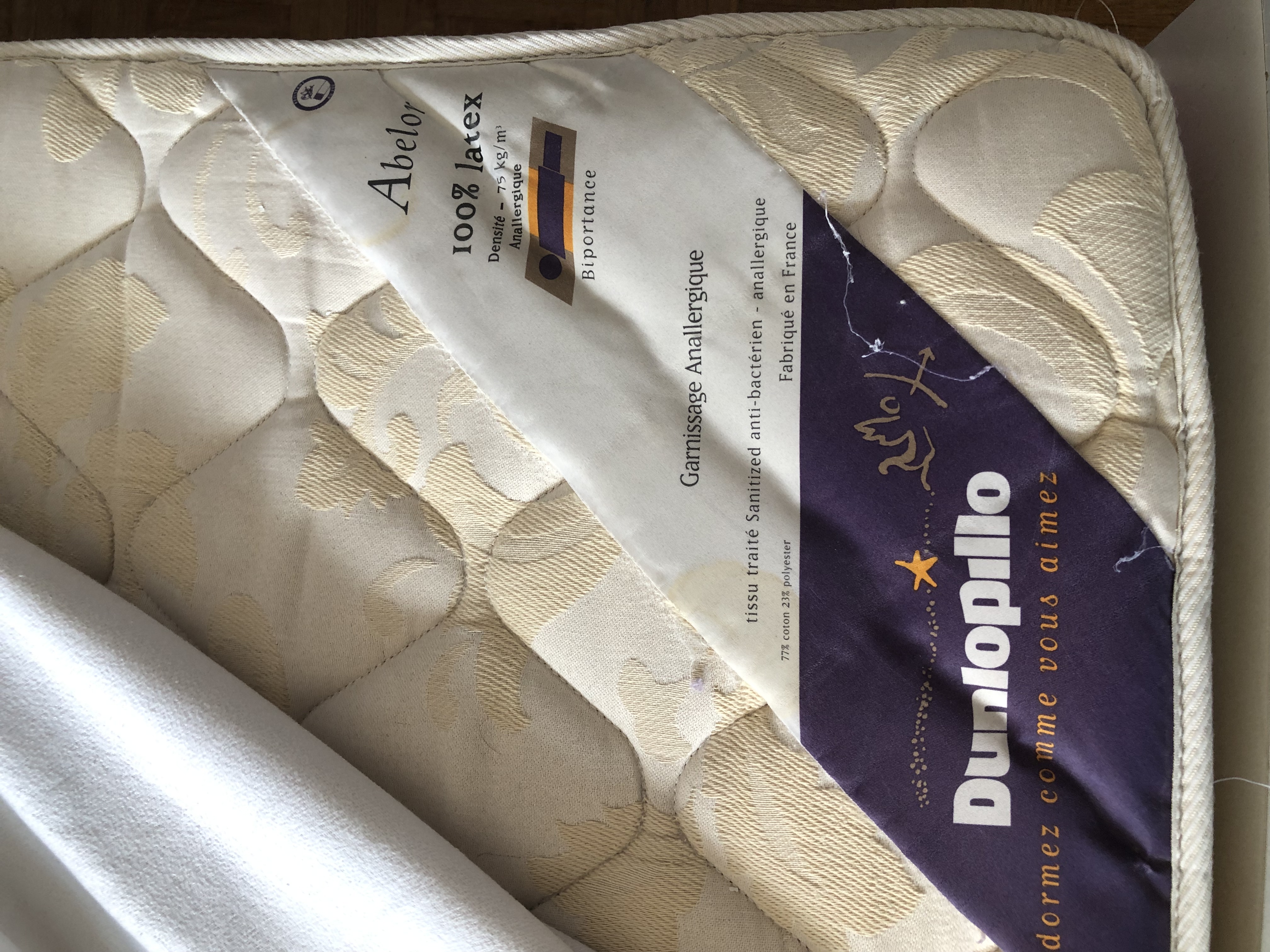 Lits simples 250 Paris 15 (75)