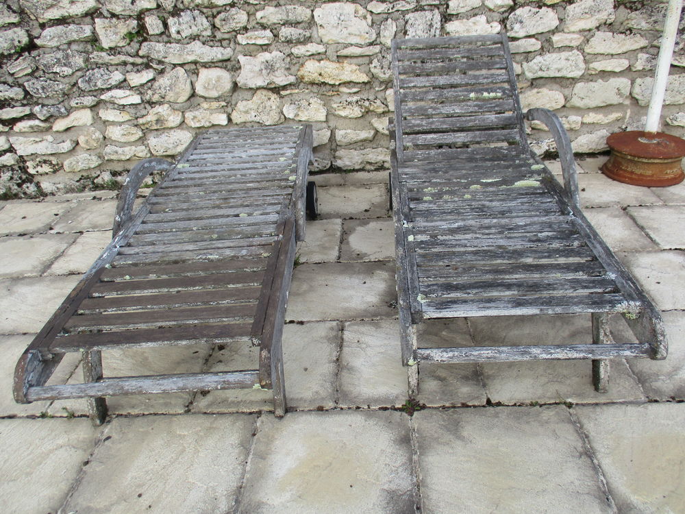 LITS DE SOLEIL  en tout 8 pi�ces 
BIEN lire l'annonce SVP 30 Monestier (24)