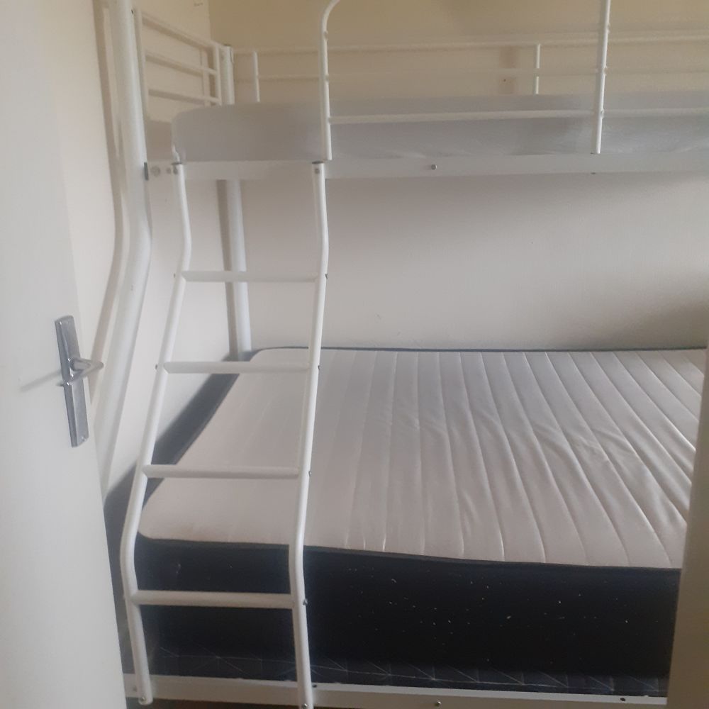 lits superposes avec ses matelas 120 Fleury-les-Aubrais (45)