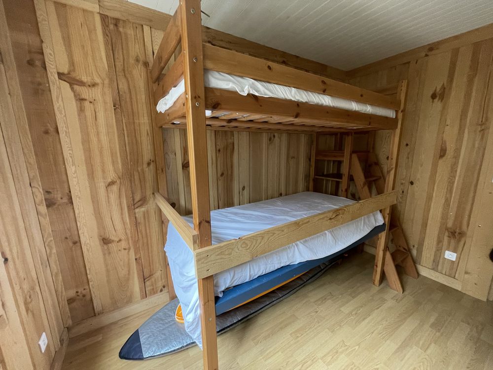 Av lits superpos�s + literie neuve 300 Saint-Pierre-d'Ol�ron (17)