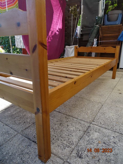 2 lits en pin 30 Dolus-d'Ol�ron (17)