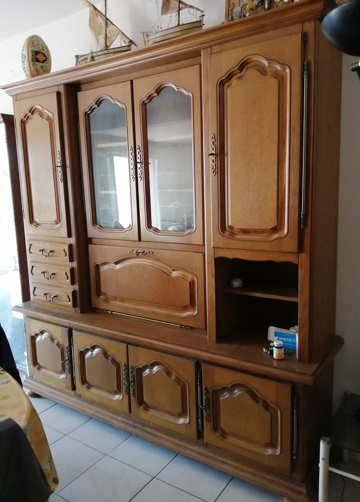 Living et buffet en ch�ne avec clefs 150 Saint-Cyprien (66)