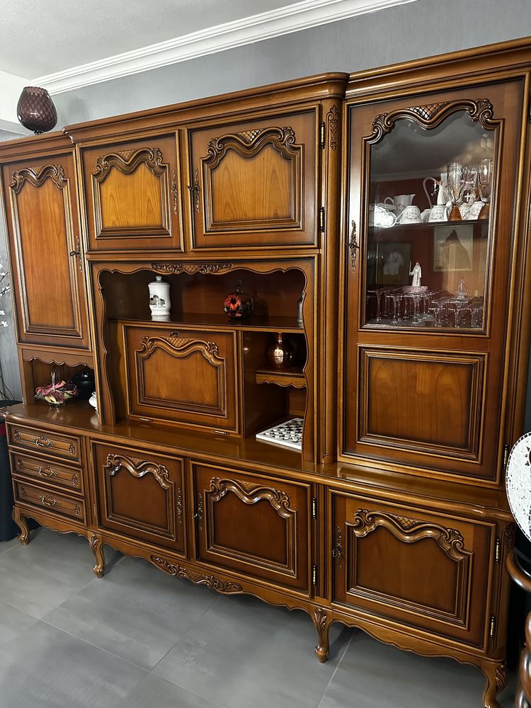 Living merisier massif. 500 Courcy (51)