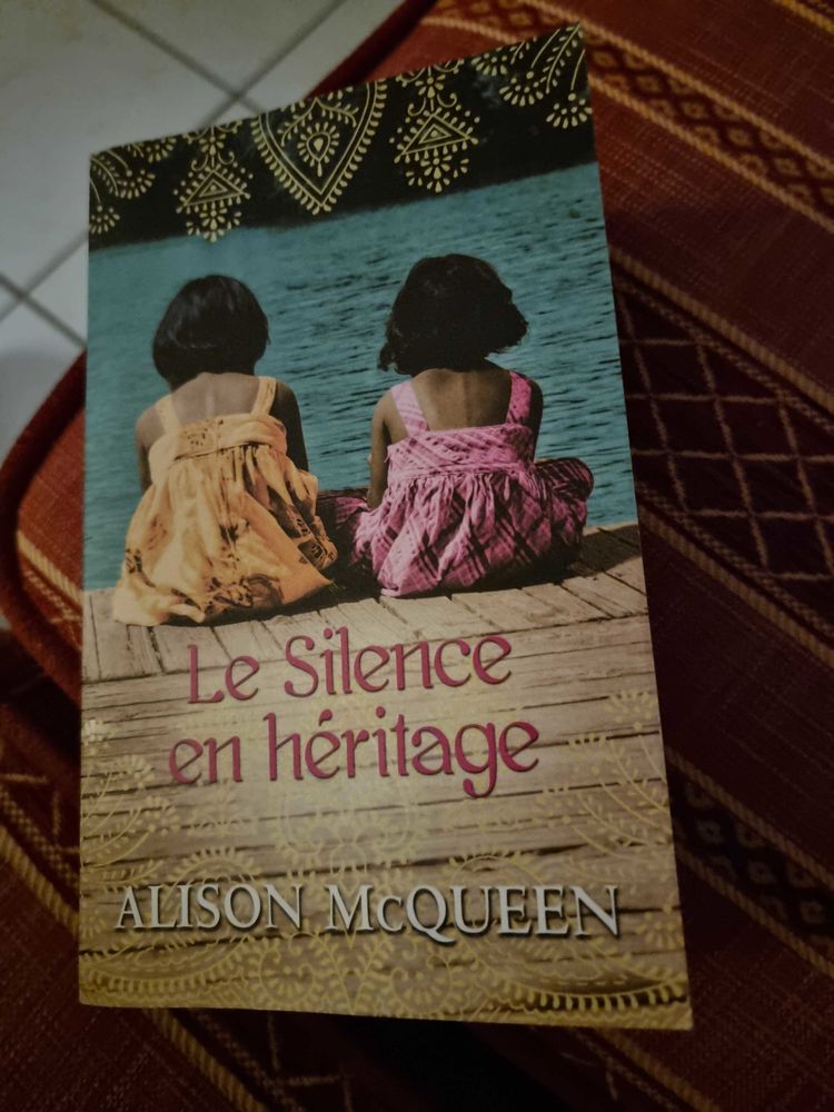 Livre de Alison McQueen 10 B�thune (62)