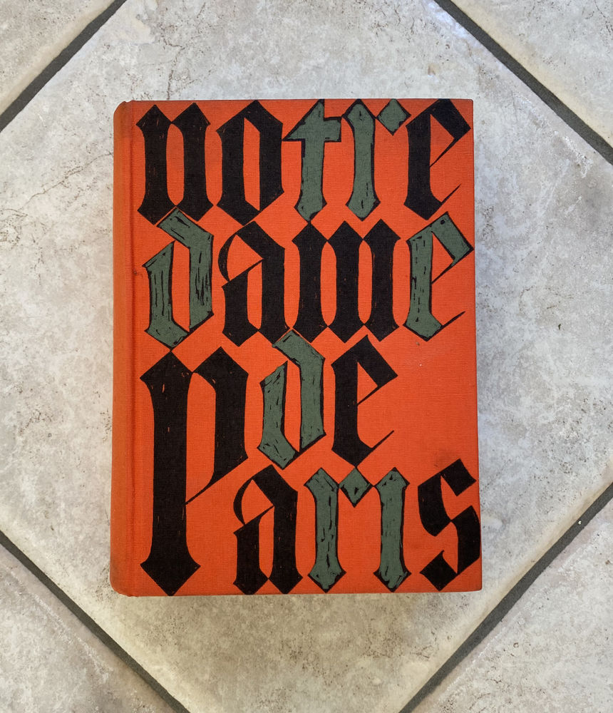 Livre ancien  Notre-Dame de Paris de Victor Hugo 1960 15 Sanguinet (40)