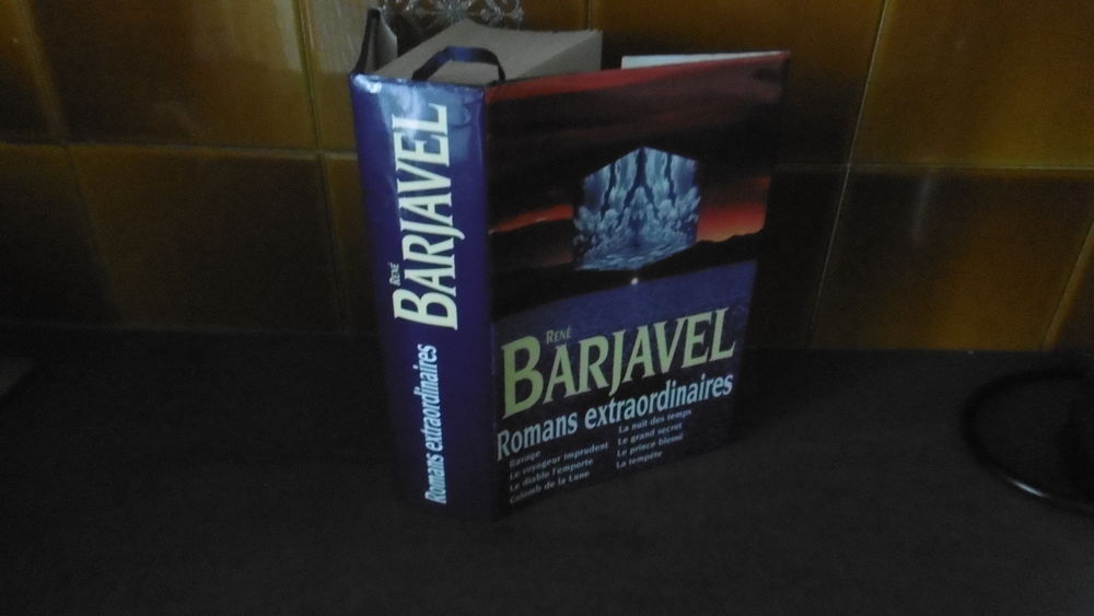 livre de Barjavel 15 Montlu�on (03)
