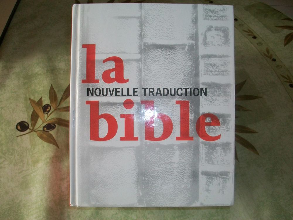LIVRE la BIBLE 0 Pordic (22)