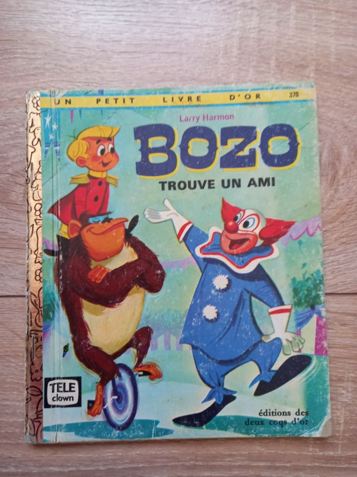 
Livre Bozo trouve un ami par Larry Harmon 2.5 Villiers (86)