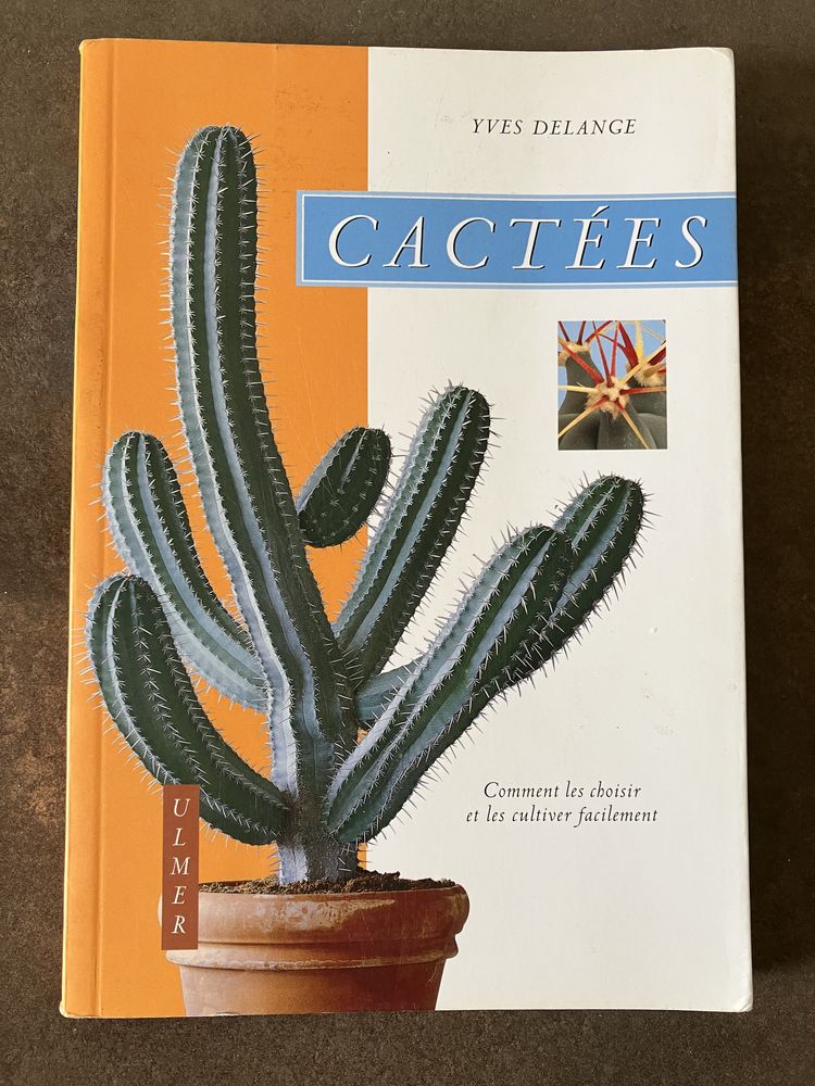 Livre sur les cactus 9 N�mes (30)