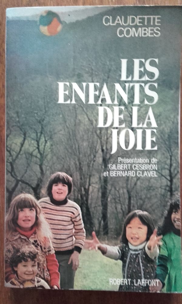 Livre de Claudette COMBES 
Les enfants de la joie 1 �tampes (91)