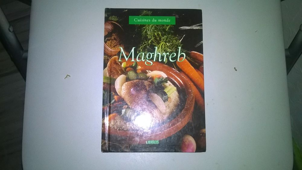 Livre cuisines du monde maghreb
�ditions Librilis
4 Talange (57)