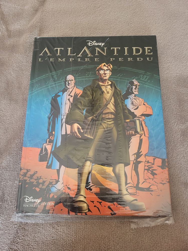 LIVRE  DISNEY   L ATLANTIDE l' Empire Perdu 4 Figeac (46)