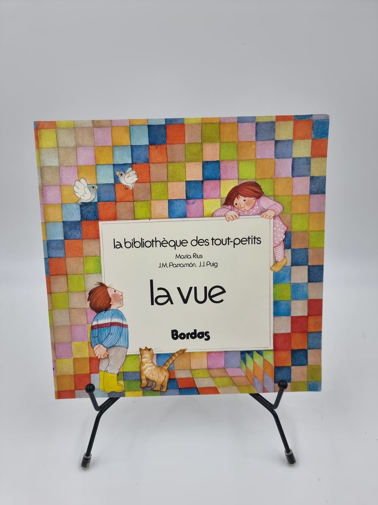 Livre enfant La Biblioth�que des tout-petits : La Vue 1 Vulbens (74)