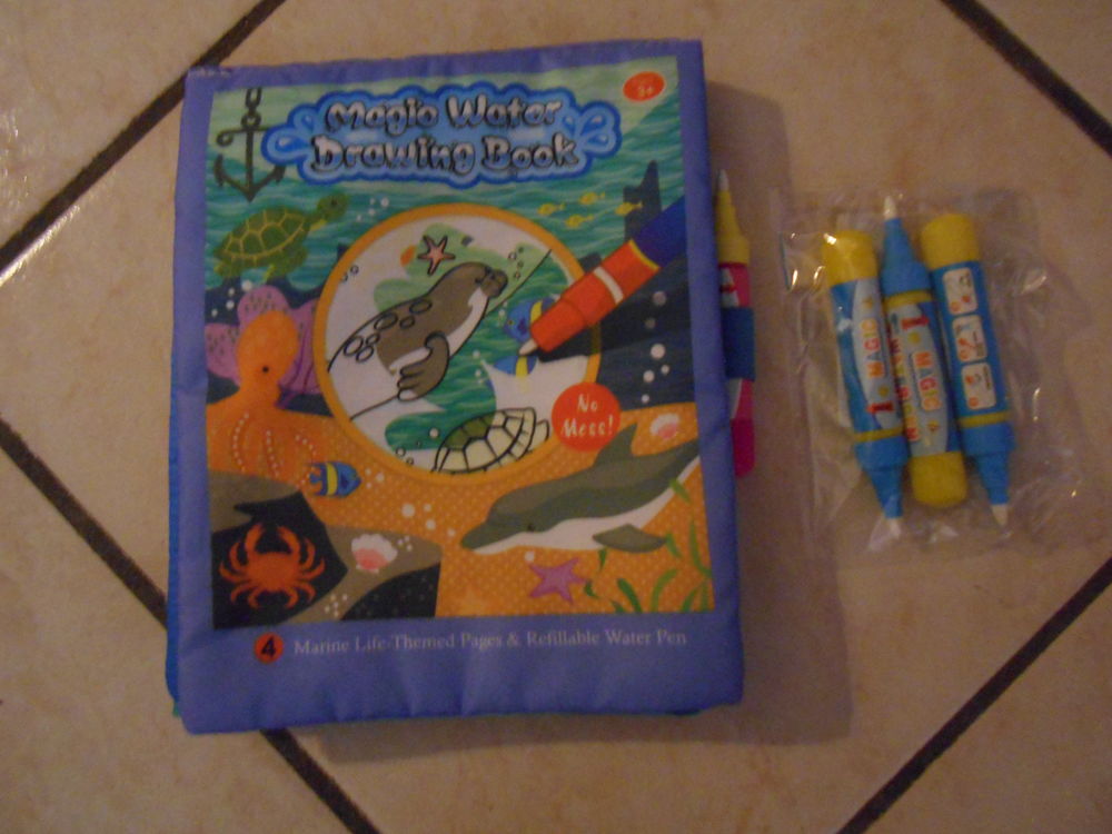 LIVRE ENFANTS 13 Chevigny-Saint-Sauveur (21)