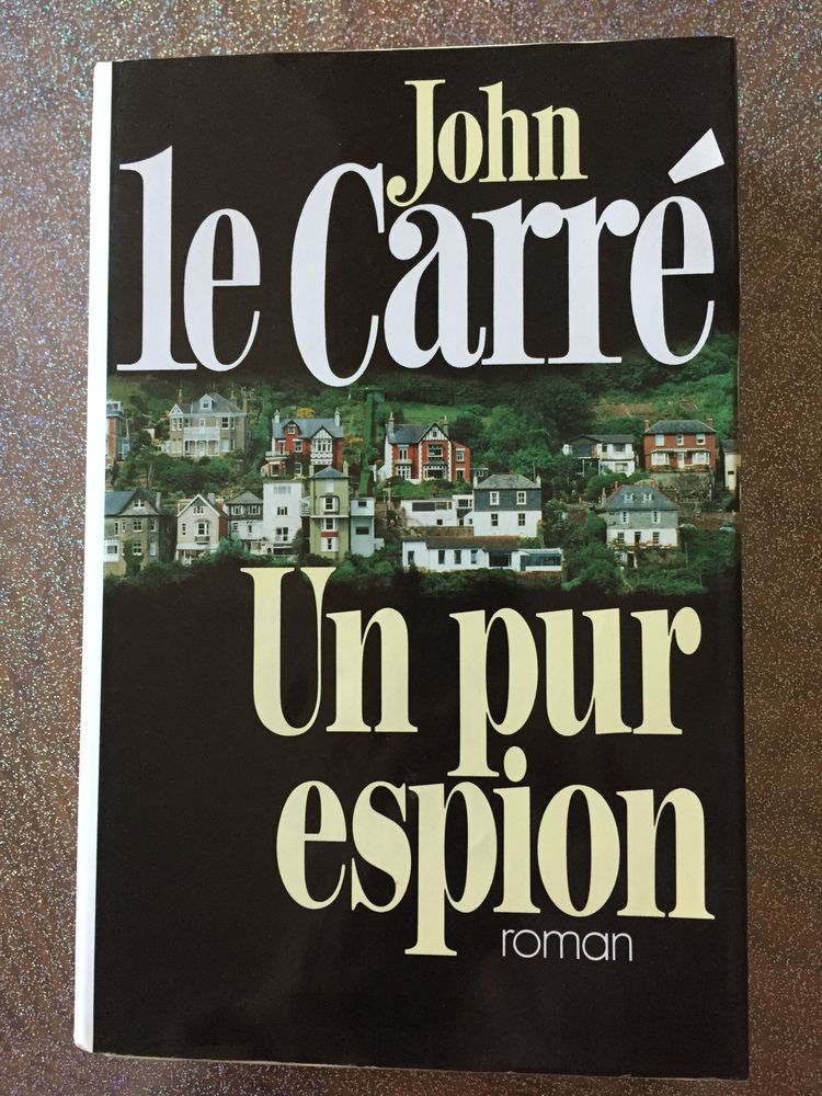Livre '' un pur espion '' de John Le Carre 5 N�mes (30)