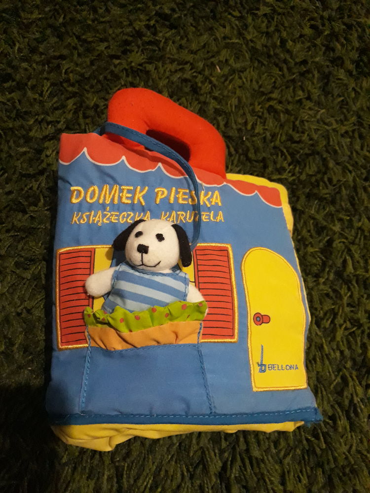 Livre d eveil interactive en tissu 7 Taverny (95)