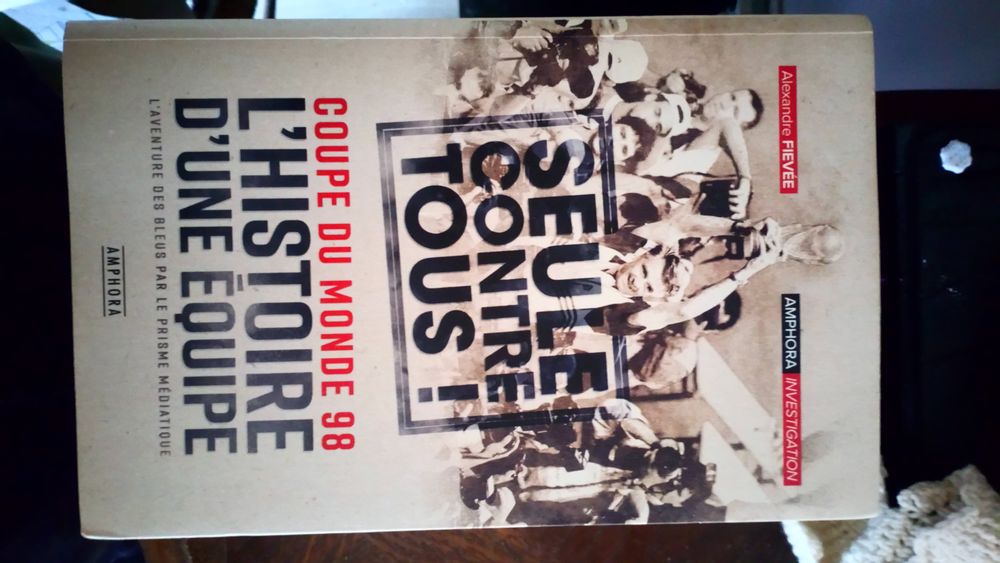 LIVRE FRANCE 98 12 Battrans (70)