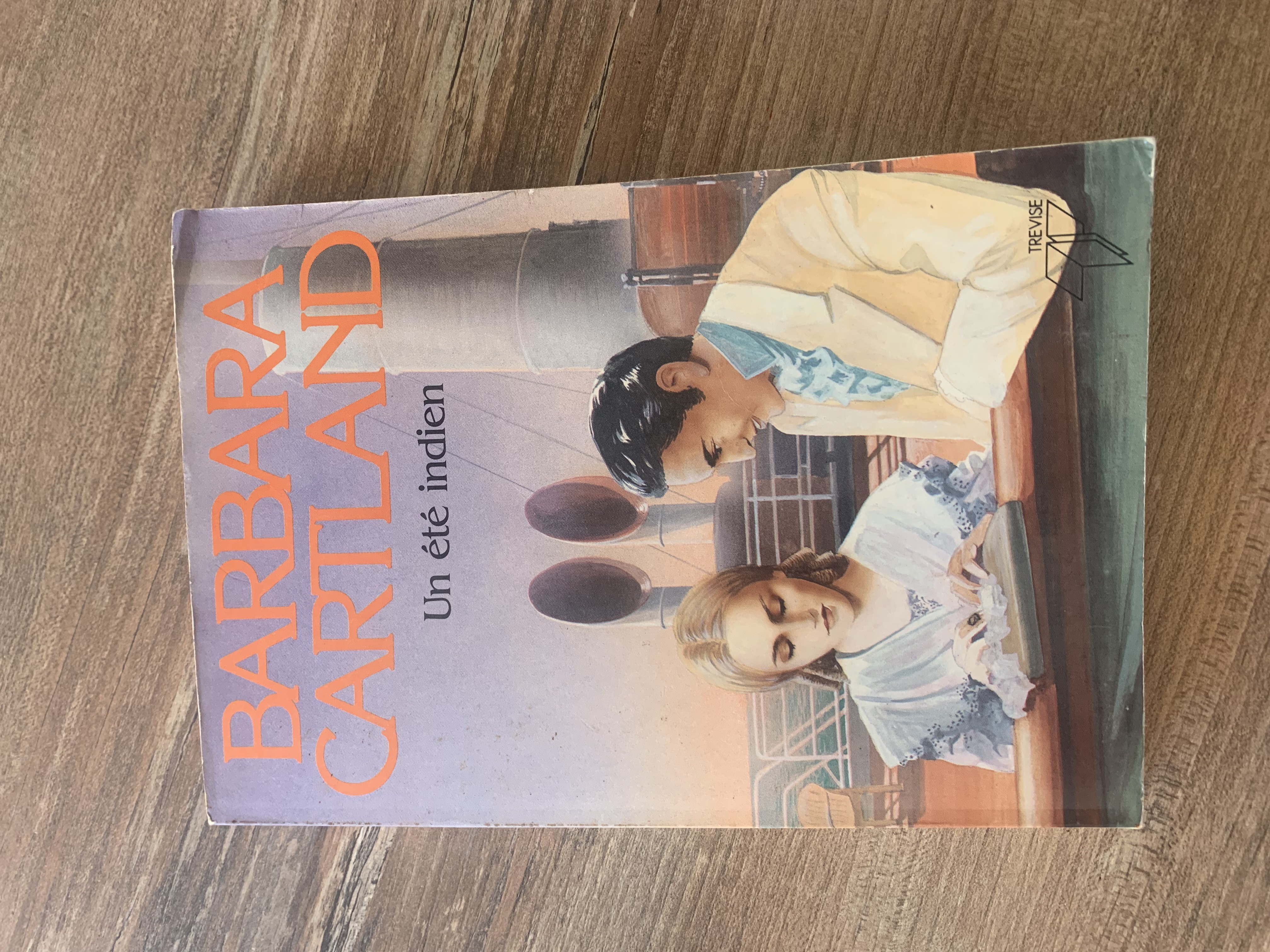 Livre    Un �t� indien     Barbara Cartland 3 Saleilles (66)