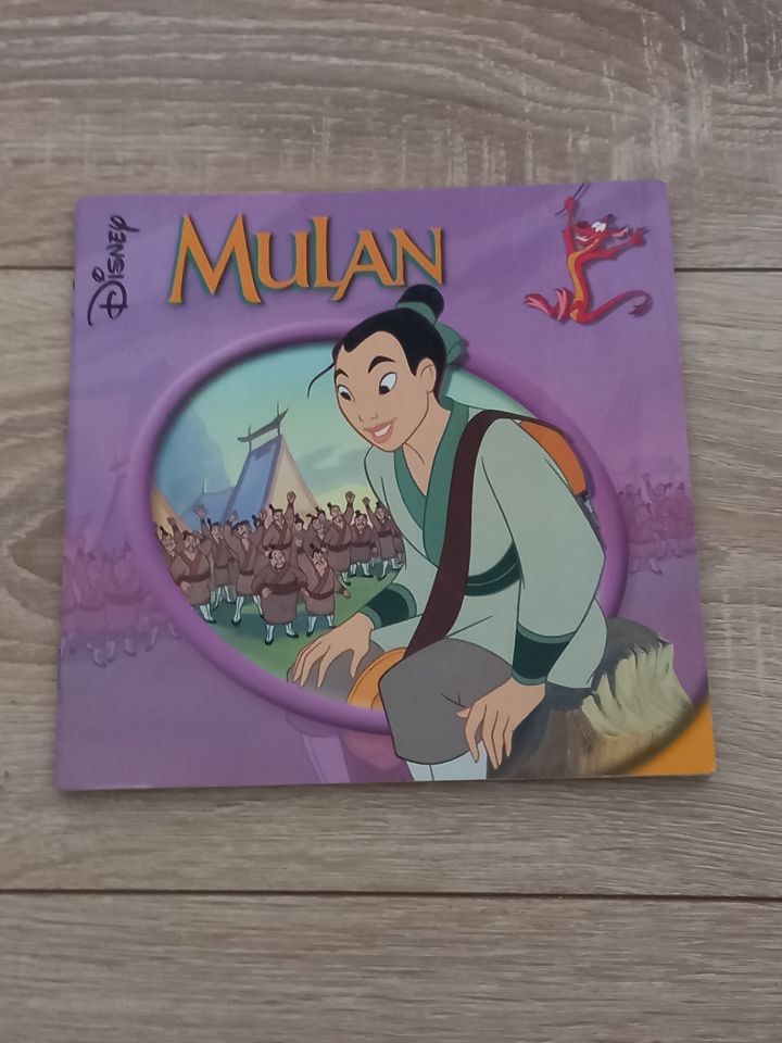 Livre Mulan de Disney 1.5 Villiers (86)