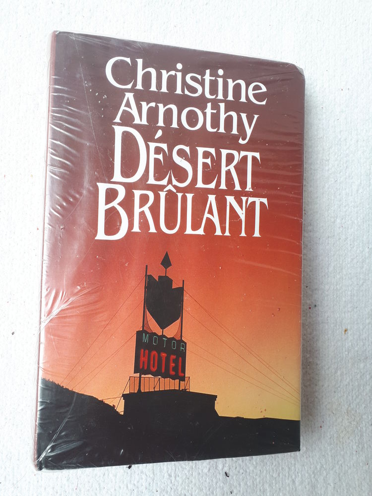 Livre neuf D�sert Br�lant 3 Montigny-Lencoup (77)