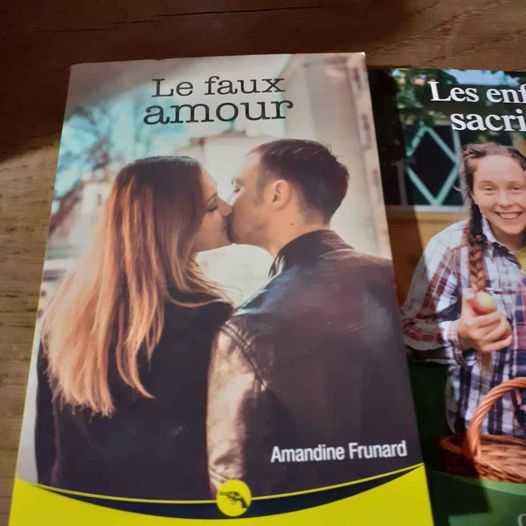 Lot de livre nous deux 1 La Fert�-sous-Jouarre (77)