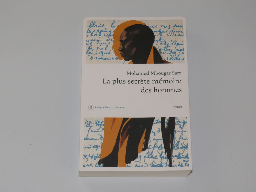 Livre :  La plus secr�te m�moire des hommes  1 Saintes (17)
