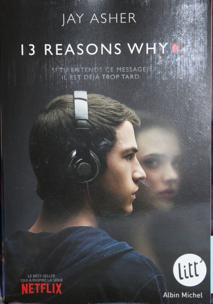 Livre  12 Reasons Why  de Jay Asher 7 Cramont (80)