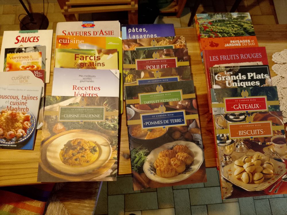 Lot livre recette cuisine 30 Montpellier (34)
