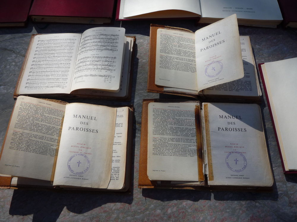 Livre religieux/missel/Paroisse Saint Pierre des Ports
1 Castres (81)