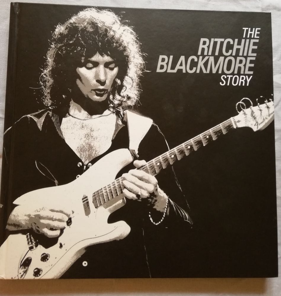 un livre The Richie Blackmore story 0 Lamotte-Beuvron (41)