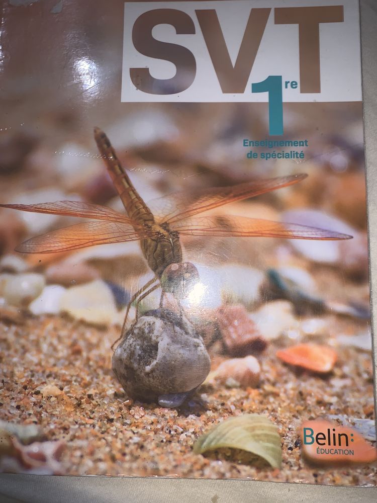 LIVRE DE SP�CIALIT� SVT (Premiere) 15 Rivi�re-Sal�e (97)