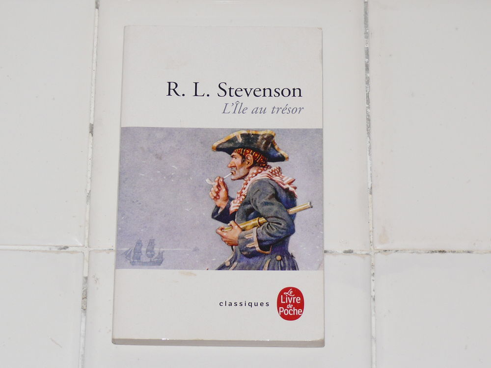 Livre :  L'�le au tr�sor  2 Saintes (17)