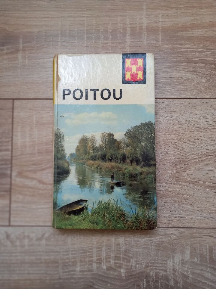 Livre visage du Poitou. Les nouvelles Provinciales 3 Villiers (86)