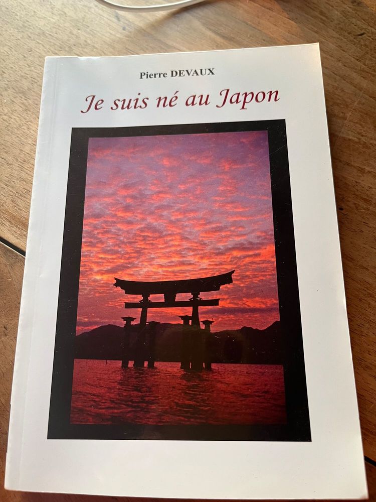 Livre
3 Couzon-au-Mont-d'Or (69)