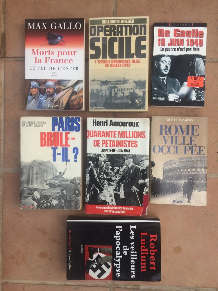 lot de 250 livres ,1940-1945 300 Vidauban (83)