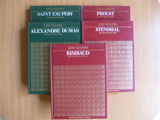 15 livres, Balzac, Dickens, ...+ les g�ants - zoe 4 Martigues (13)