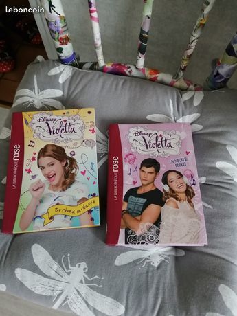 Livres Biblioth�que Rose Violetta, neufs
3 Millau (12)