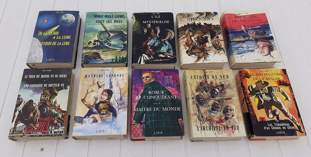 Lot de 10 Livres Collection  Le Grand Jules Verne illustr�  1 Avignon (84)