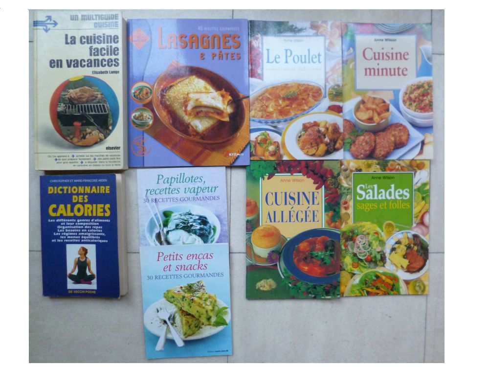 livres de CUISINE et TRAVAUX MANUELS - zoe 2 Martigues (13)